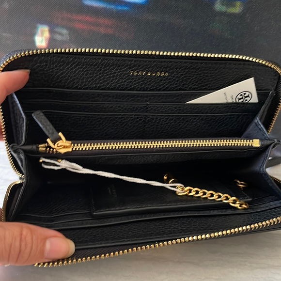 Tory Burch Women's Britten Zip Continental Wallet (Black) - Picture 5 of 9